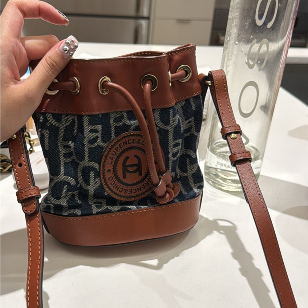 Laurence & Chico Bucket Bag